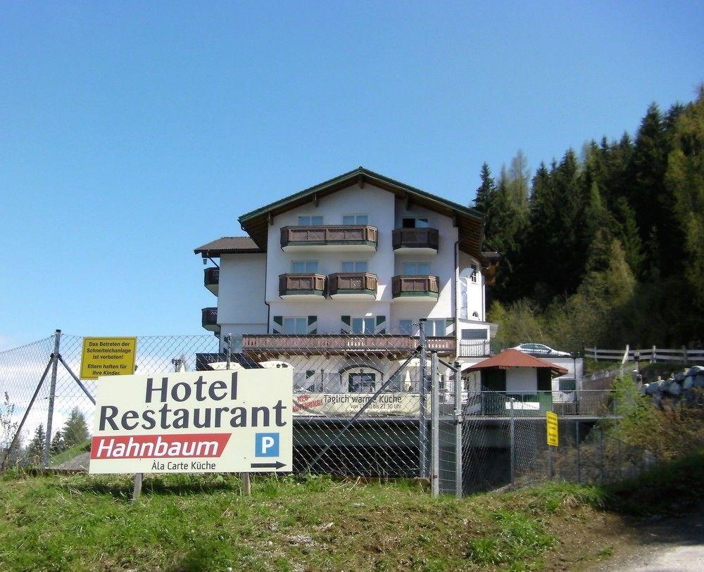 Hotel Hahnbaum Sankt Johann im Pongau Exterior foto