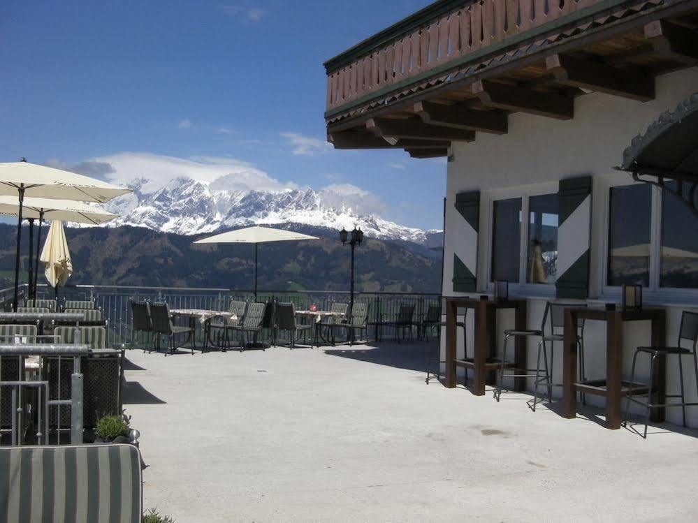 Hotel Hahnbaum Sankt Johann im Pongau Exterior foto