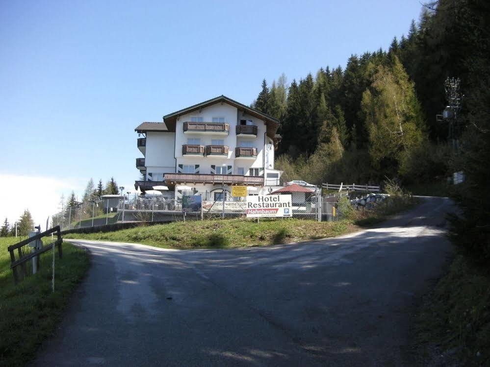 Hotel Hahnbaum Sankt Johann im Pongau Exterior foto