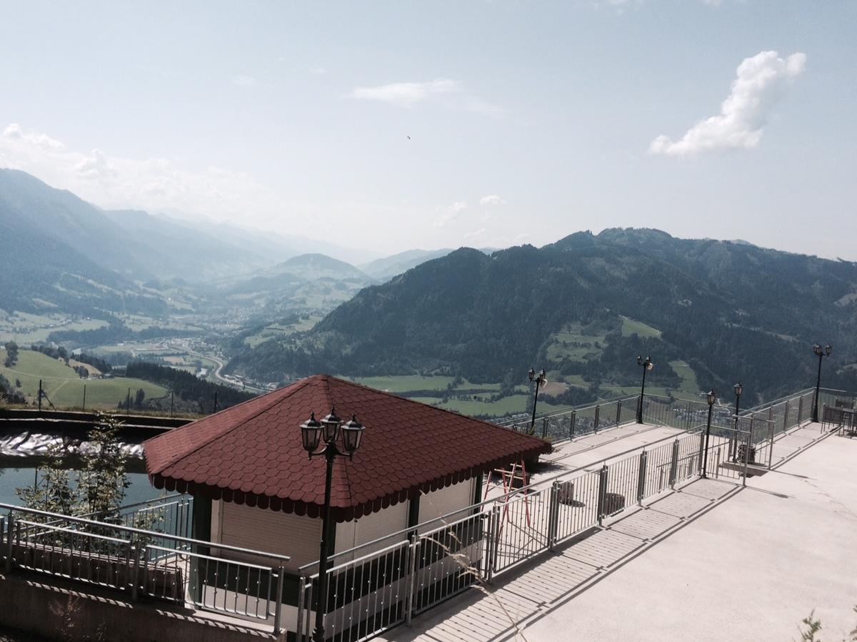 Hotel Hahnbaum Sankt Johann im Pongau Exterior foto